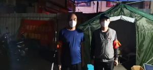 市文旅集團(tuán)一線戰(zhàn)“疫”之：黨旗飄揚(yáng)在門外，黨旗扎根在心里，53歲和35歲黨員成絕佳搭檔